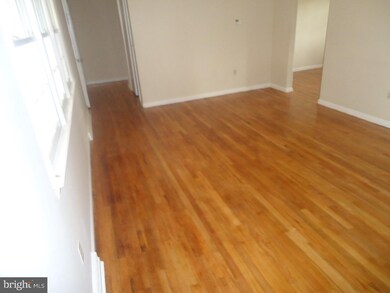 19 S Mill Rd, Princeton Junction, NJ 08550 - photo 3