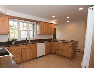 9 Pond Ln, Charlton, MA 01507 - photo 3