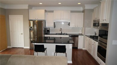 1022 Bard Ln, Carmel, IN 46032 - photo 5