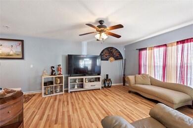 37602 Aaralyn Rd, Zephyrhills, FL 33542 - photo 7