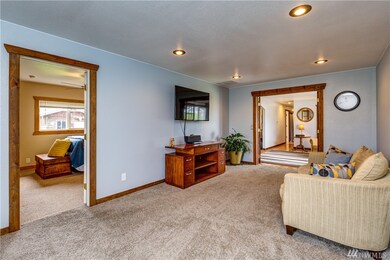 806 W 1st St, Nooksack, WA 98247 - photo 5