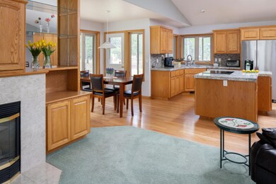 4 Great Room_Kitchen