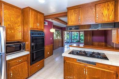 14727 La Mesa Dr, La Mirada, CA 90638 - photo 4