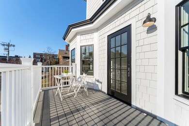 8 B Sycamore St unit B, Somerville, MA 02143 - photo 2