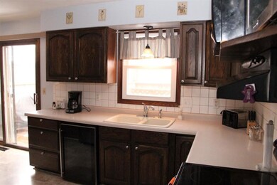 5190 Hill Top Rd, Fitchburg, WI 53711 - photo 6