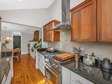 27 Allston St unit 1, Charlestown, MA 02129 - photo 4