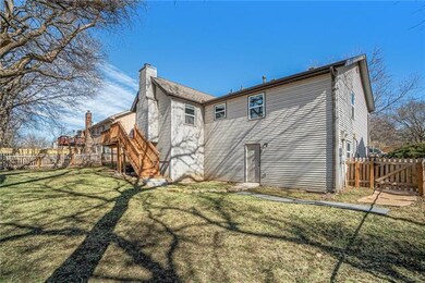 8872 Gallery St, Lenexa, KS 66215 - photo 5