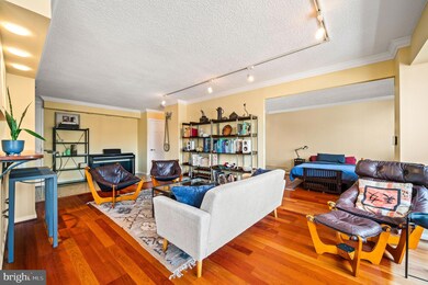 Center City One unit 1803, Philadelphia, PA 19107 - photo 4