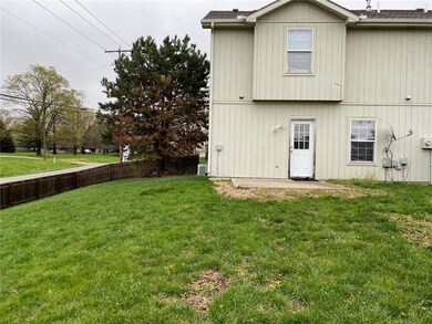 7500 Mccoy St, Shawnee, KS 66227 - photo 2