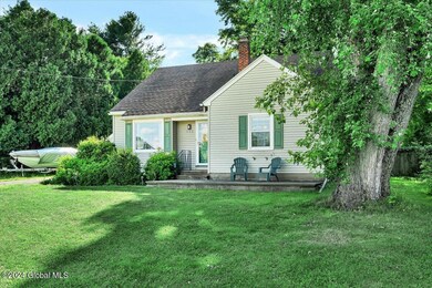 935 Inman Rd, Schenectady, NY 12309 - photo 2