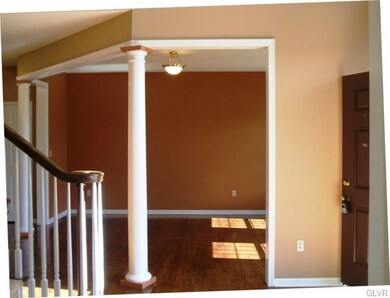 1617 Dartmoor Dr, Easton, PA 18040 - photo 4