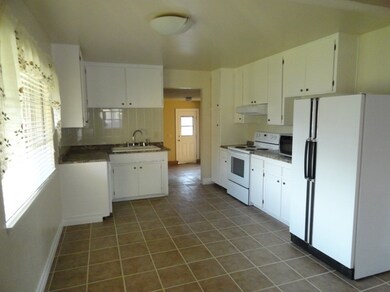2053 Neptune Terrace, Redding, CA 96002 - photo 2