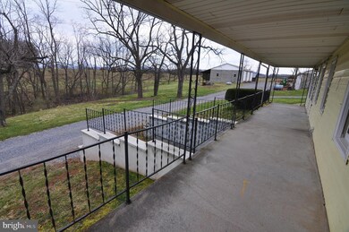 330 Middle Fork Rd, Cross Junction, VA 22625 - photo 7