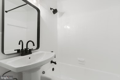 7404 Columbia Ave unit 5, College Park, MD 20740 - photo 3