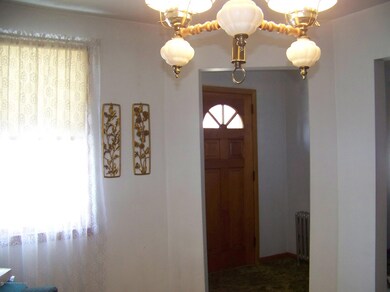 1325 Cedar Ave, Scranton, PA 18505 - photo 2