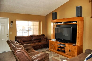 6 Living Room