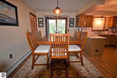 08945 Mercer Rd, Charlevoix, MI 49720 - photo 6