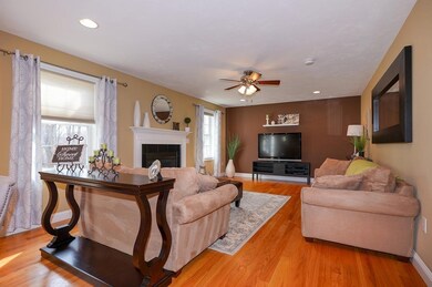 27 Skilton Ln, Burlington, MA 01803 - photo 7