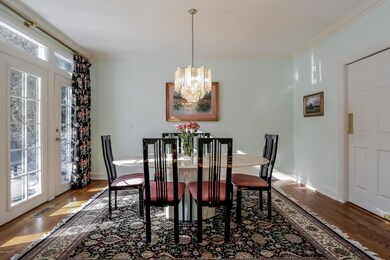 011-Dining_Room-1481157-print.jpg