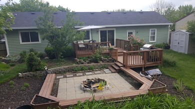 1388 Carleton Cir, Naperville, IL 60565 - photo 7