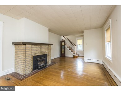 130 Erdenheim Rd, Glenside, PA 19038 - photo 4