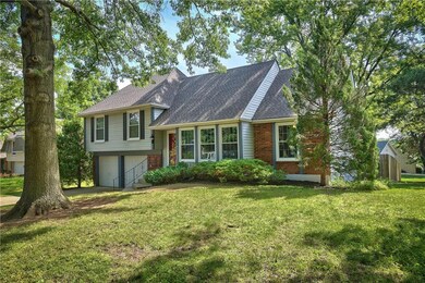 7717 Westgate Dr, Shawnee, KS 66216 - photo 2