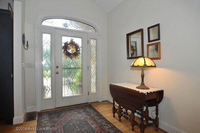 FOYER