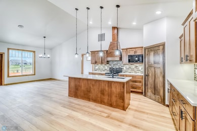 Kitchen1_0 (1).jpg