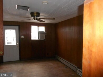 221 E Mifflin St, Orwigsburg, PA 17961 - photo 6