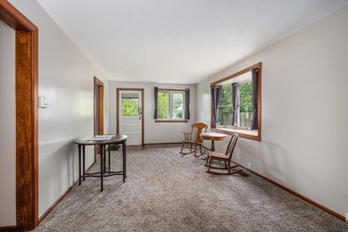 112_6_LivingRm_NOW