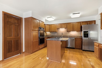 14518 Golf Rd, Orland Park, IL 60462 - photo 4