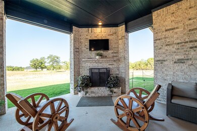 100 Oaks Springs Ln, Weatherford, TX 76087 - photo 6