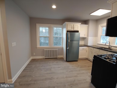 401 Montgomery St unit 5, Laurel, MD 20707 - photo 4