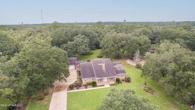 11939 River Estates Cr-17001-2