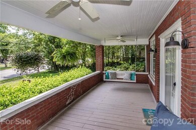 615 E Broad St, Statesville, NC 28677 - photo 6