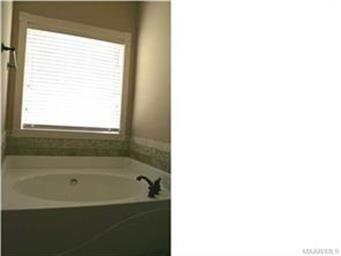 Garden tub
