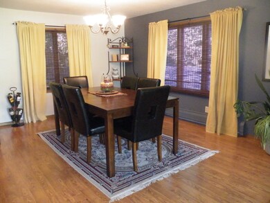 Dining Rm. v1