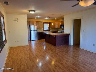722 N Warren Ave, Winslow, AZ 86047 - photo 3