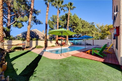 2648 White Pine Dr, Henderson, NV 89074 - photo 2