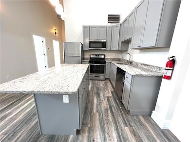 374 W Main St unit 203, Bath, PA 18014 - photo 3