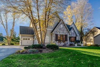 7270 Storey Book Ln SE unit 7, Ada, MI 49301 - photo 6