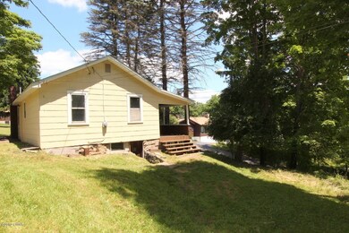 1096 Towpath Rd, Hawley, PA 18428 - photo 4