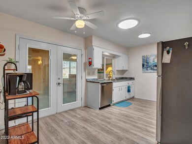 10859 W Santa fe Dr unit 6, Sun City, AZ 85351 - photo 3