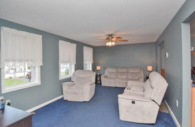 27 Joseph Ave, Dracut, MA 01826 - photo 5