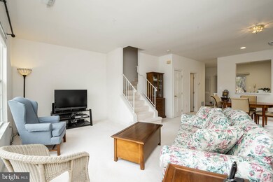 2734 Cherrywood Ct, Odenton, MD 21113 - photo 4