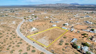 5550 Flager St, Homestead Meadows North, TX 79938 - photo 6