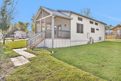 12922 Longstreet Dr Rd unit 711, Willis, TX 77318 - photo 2