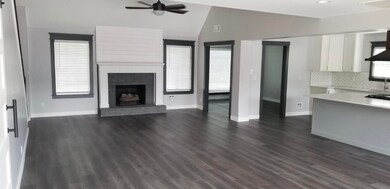 3906 Elmcrest Dr, Houston, TX 77088 - photo 5