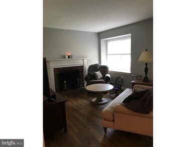 708 State St, Reading, PA 19607 - photo 4