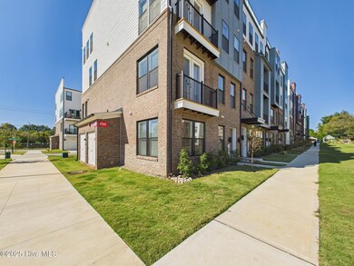 1259 Shaw View Aly, Raleigh, NC 27601 - photo 2